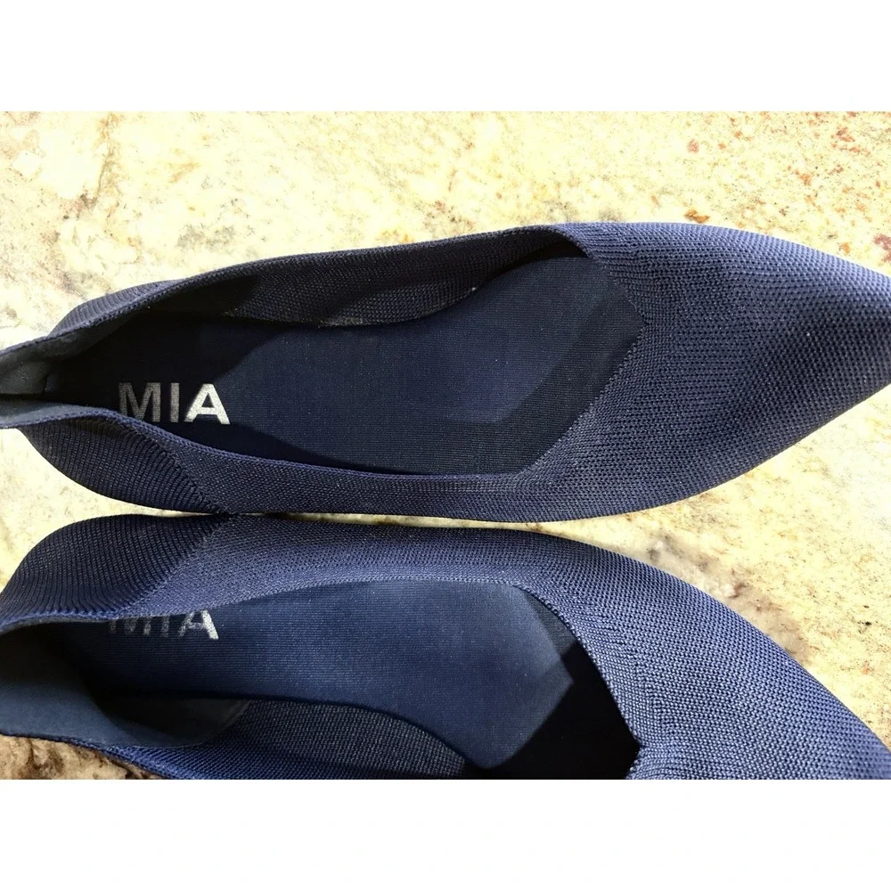 Mia Size 7 M KERRI Navy Textile Slip On Flats / Loafers‎ Women's Shoes